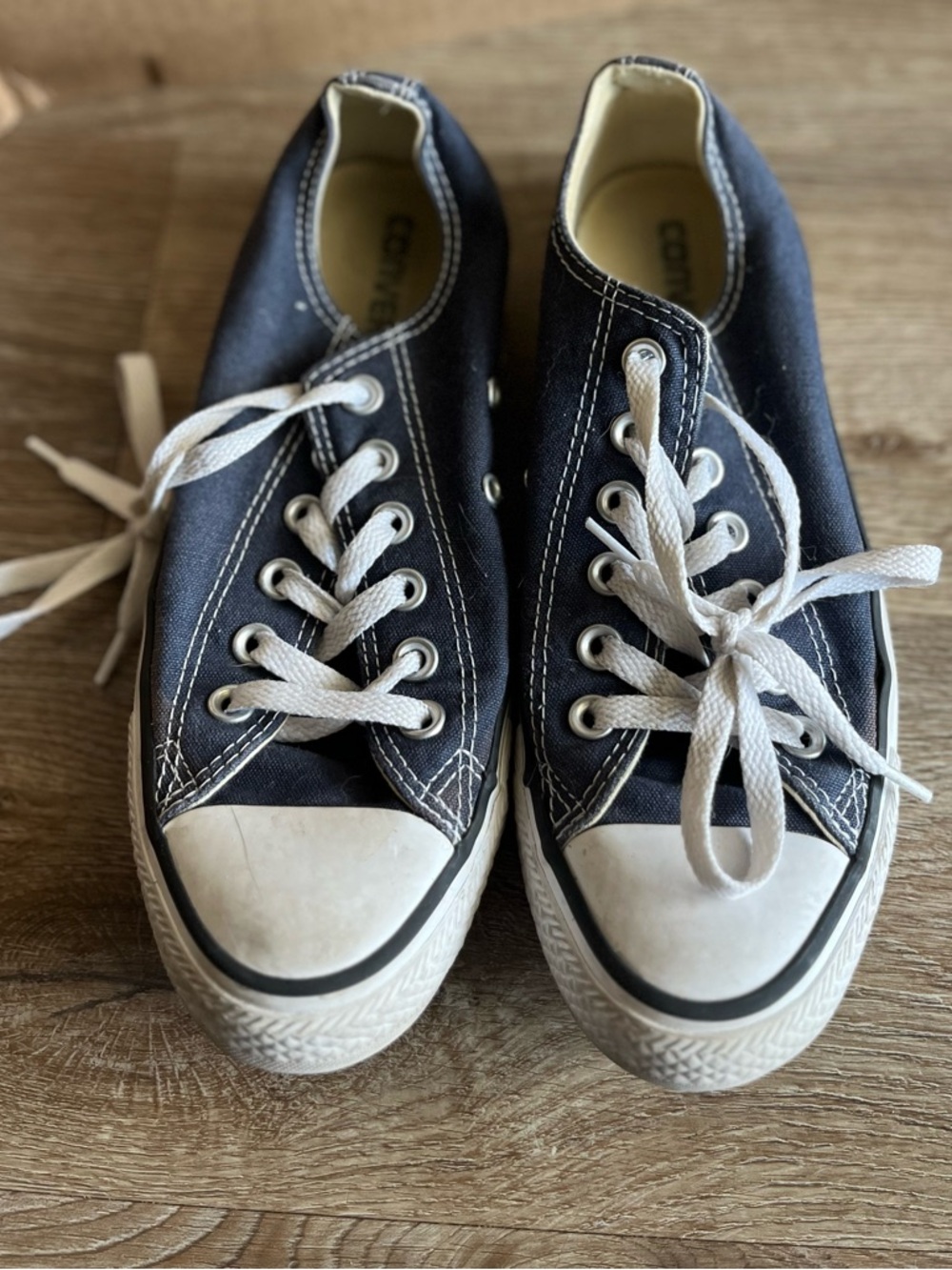 Classic Black Canvas Sneakers with White Trim M5 W7